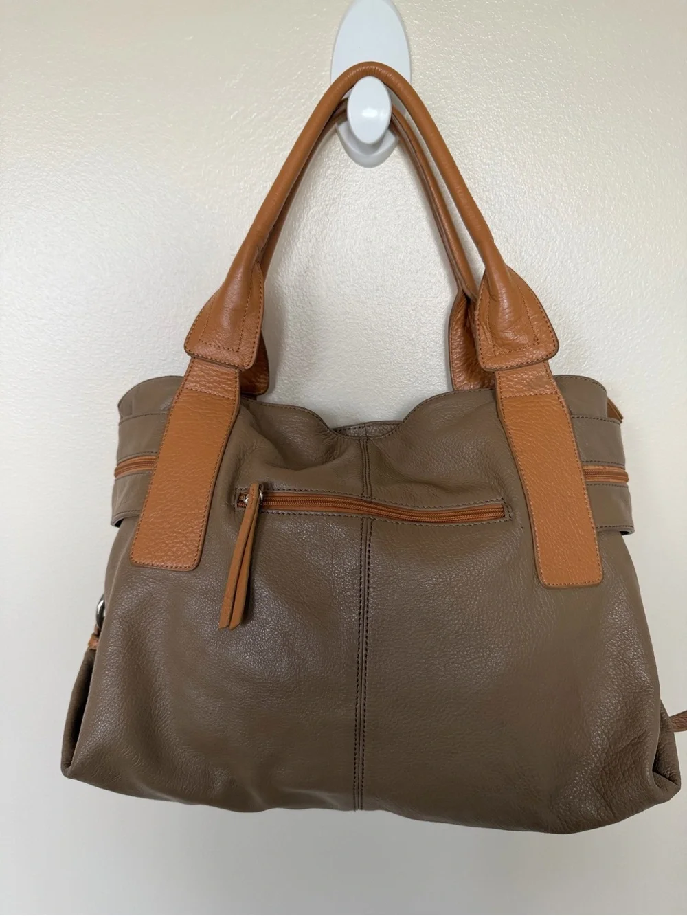 VERA PELLE ITALY Tan & Taupe Italian Leather Shoulder Bag